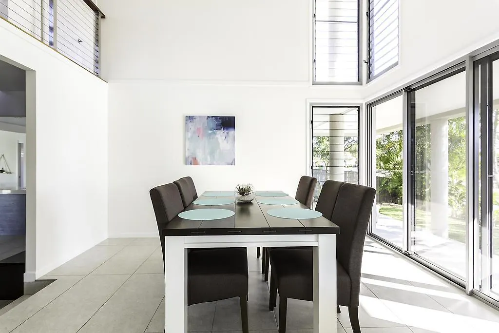 Holiday home Newport Dream Quiet Island - No Party Maximum 9-10 People Villa Redcliffe Australia