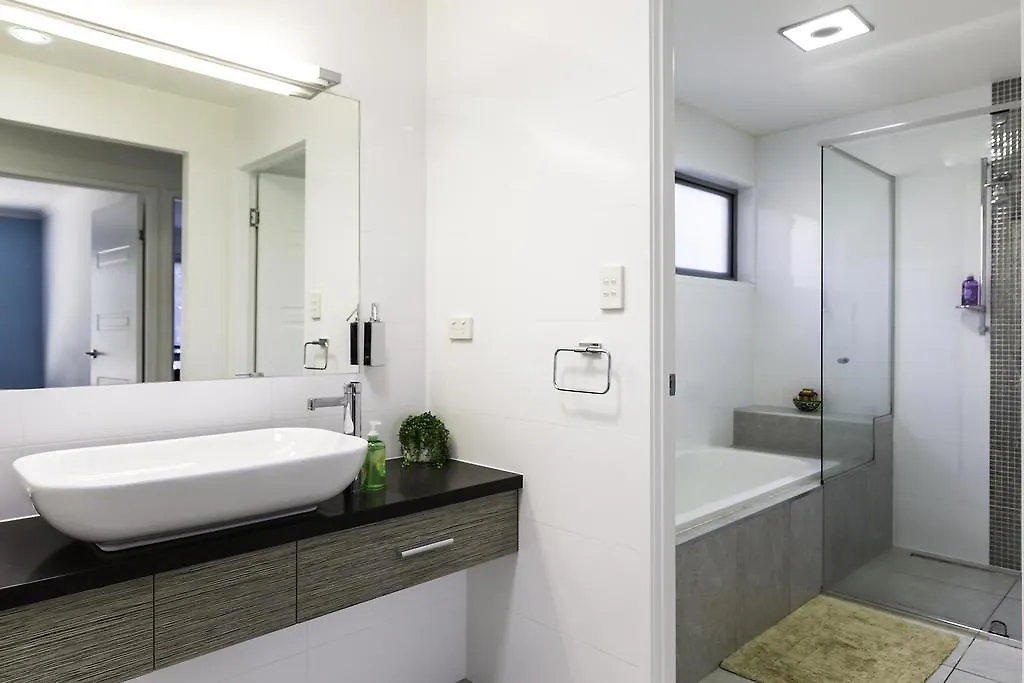 Newport Dream Quiet Island - No Party Maximum 9-10 People Villa Redcliffe Holiday home